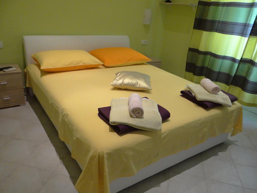 Rooms Stella Split Bagian luar foto