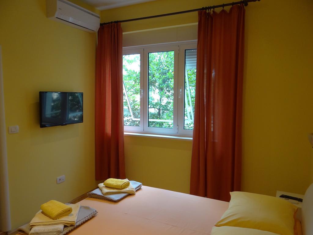 Rooms Stella Split Ruang foto